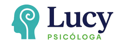 Psicóloga em São Paulo realizando atendimento online